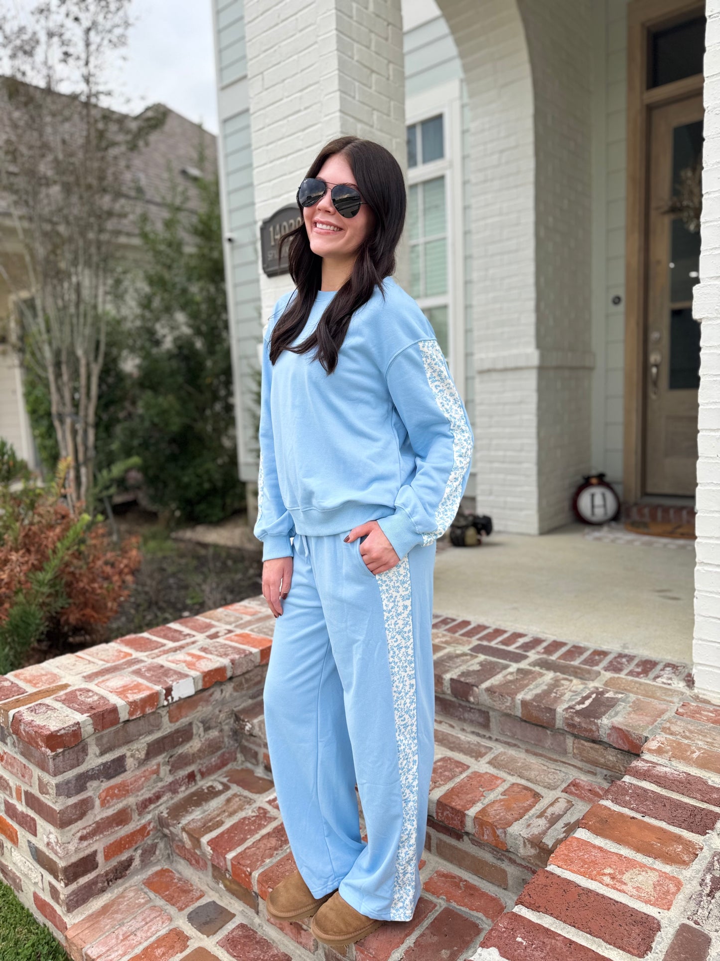 She’s a Wildflower Blue Ditsy Floral Jogger Set