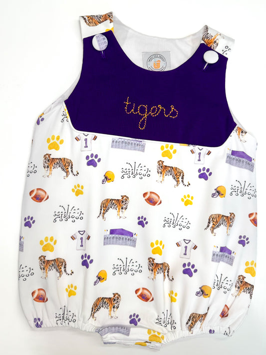 PO 18: Love Purple, Live Gold Boys Bubble