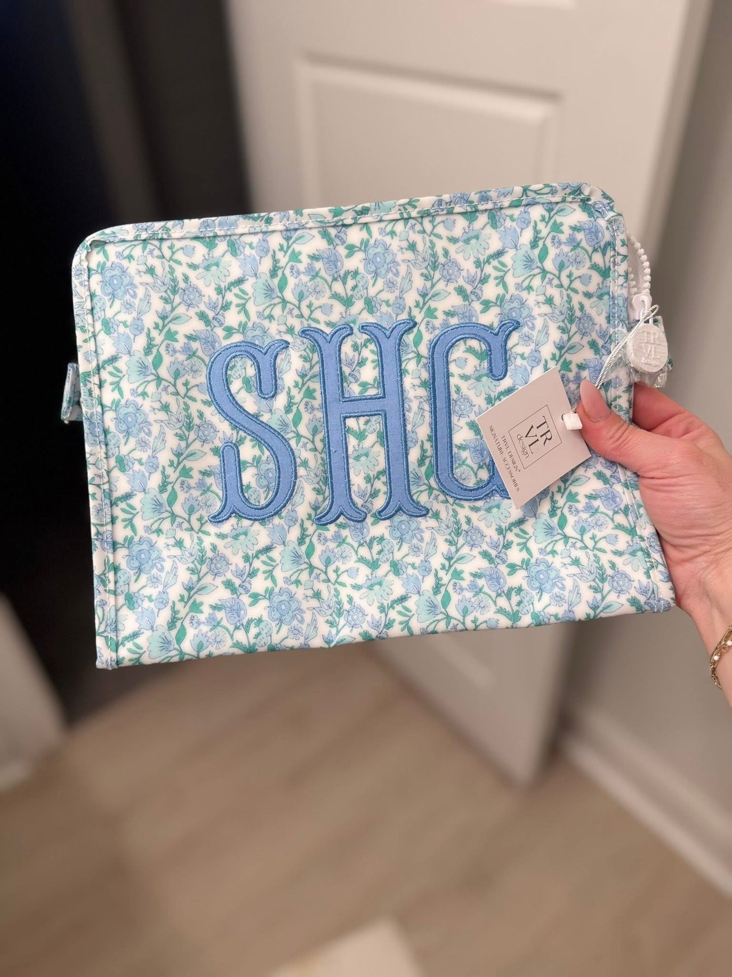 TRVL Roadie Large Zip Pouch